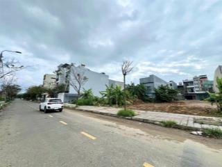 Bán lô đất liền kề đường 7m5 chế viết tấn, hoà xuân, đà nẵng. dt 200m2, trục thông đai