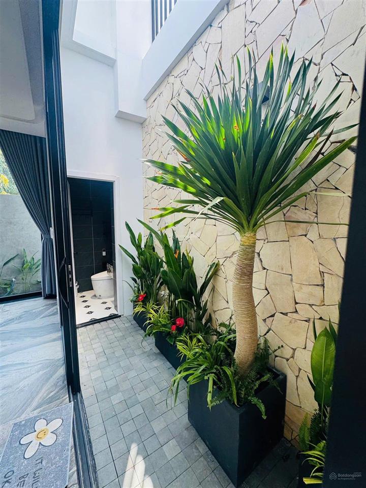 Căn biệt thự siêu đẳng cấp ngay góc 2 mặt tiền khu đô thị sinh thái hoà xuân,  0934 863 ***