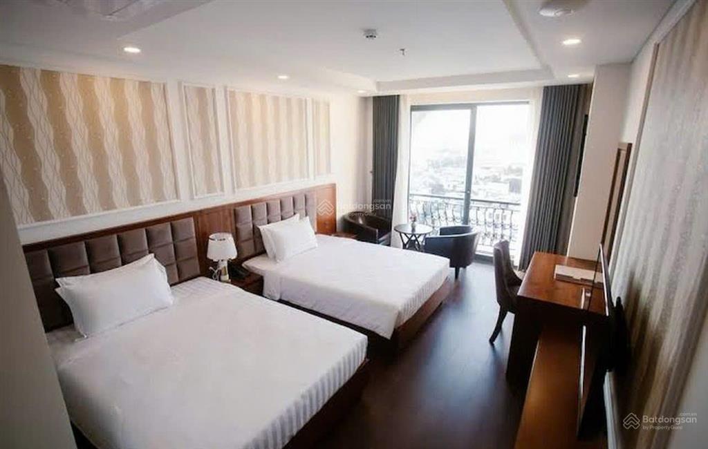 Khách sạn century  võ văn kiệt, an hải, đà nẵng.  0934 863 ***