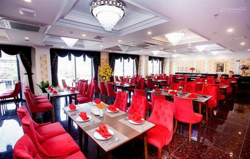 Khách sạn century  võ văn kiệt, an hải, đà nẵng.  0934 863 ***