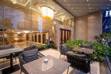 Toà khách sạn 4* luxtery  đường phạm văn đồng, an hải, đà nẵng.  0934 863 ***