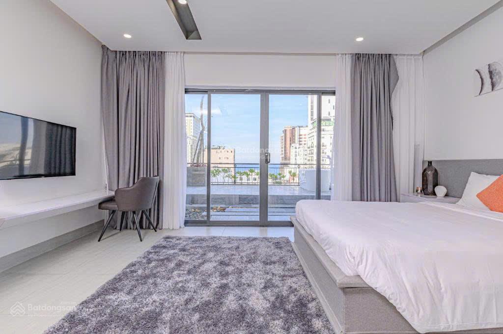Khách sạn góc 2 mặt tiền hoàng kế viêm lê quang đạo, ngay phố an thượng.  0934 863 ***
