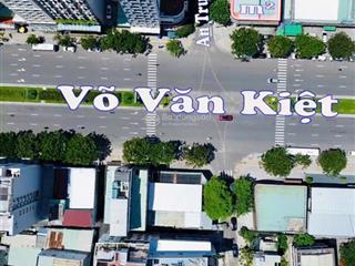 Bán lô góc 2 mt võ văn kiệt và an trung đông 7, ngay trung tâm tài chính quốc tế 0934 863 ***