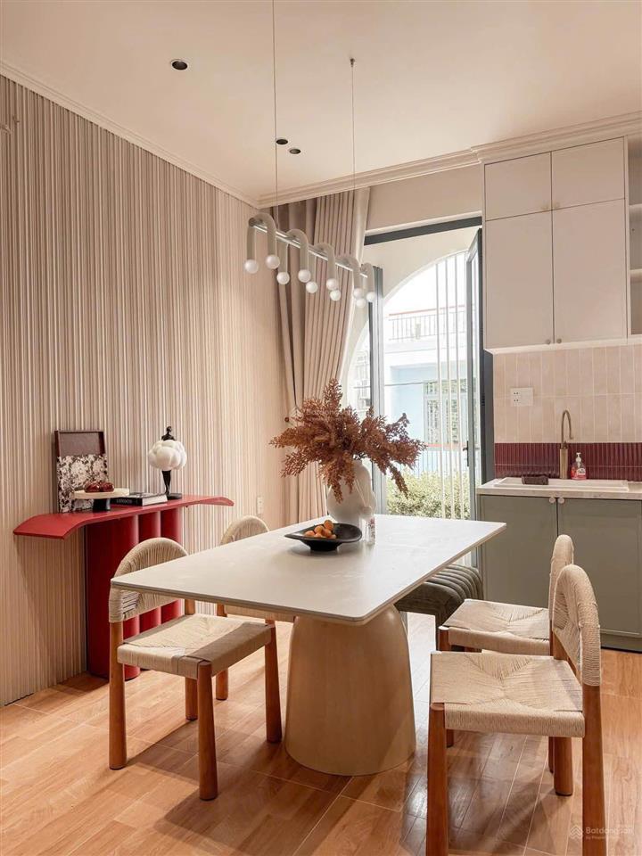 Siêu phẩm nhà đẹp 4 tầng đường ô tô phan bôi chỉ 500m ra biển mỹ khê  0934 863 ***