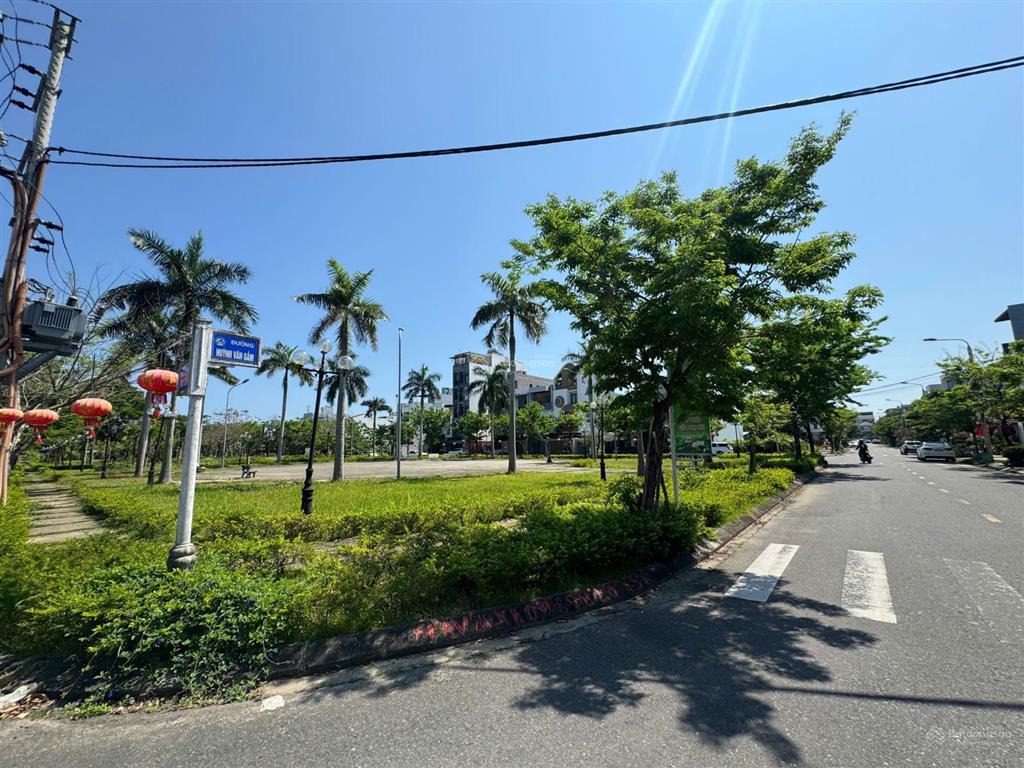 Bán cặp đất liền kề đường 7,5m huỳnh văn gấm, khu đảo vip, hòa xuân,  0934 863 ***