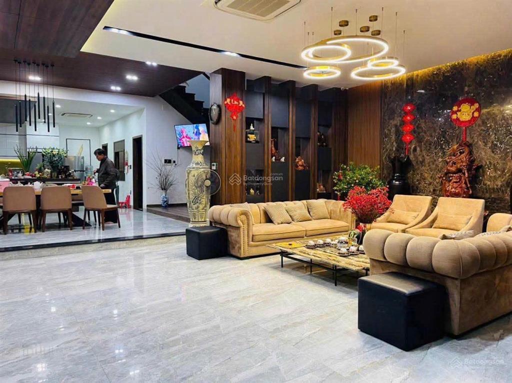 Bán biệt thự cao cấp tại nguyễn sơn, hải châu, đà nẵng, 38 tỷ vnd, 306 m2, 4pn + 5wc + 3 tầng