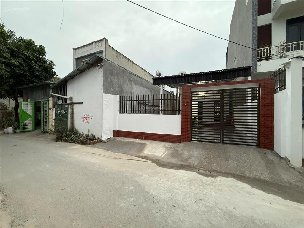 Cần bán lô đất tặng nhà cấp 4 ngõ 6 đường nguyễn tất thành, khai quang, vĩnh yên