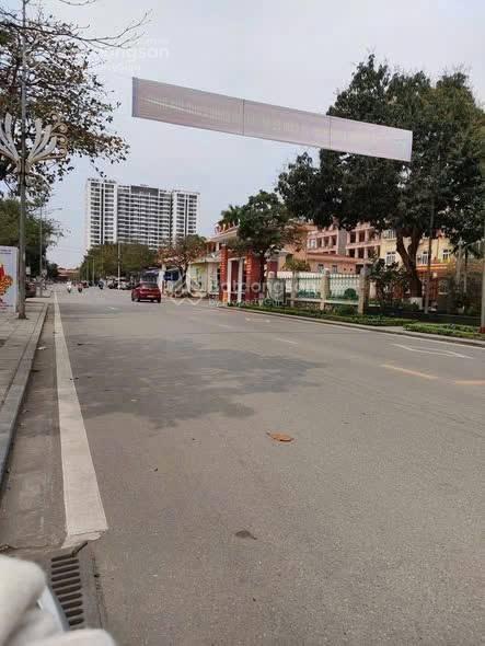 Cần bán lô đất phường tích sơn tp vĩnh yên cũ gần ngay trường mầm non hoa sen