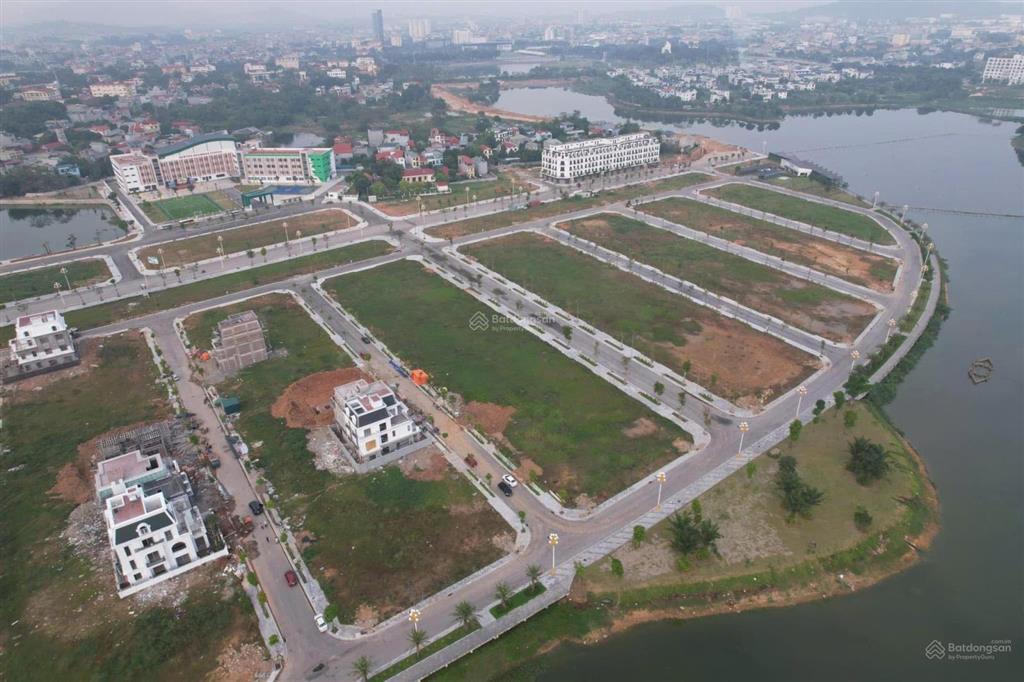 Cần bán lô đất biệt thự đơn lập khu đô thị bắc đầm vạc vĩnh yên