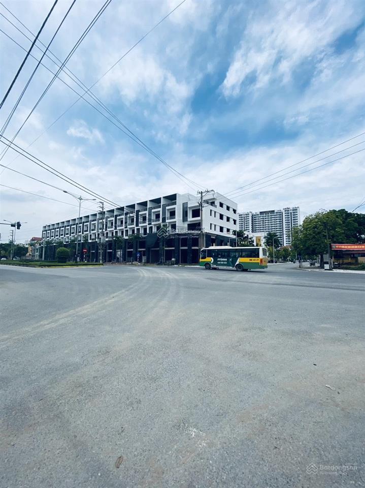 Chuyển nhượng lô đất dự án khách sạn 15 tầng đường nguyễn tất thành vĩnh yên