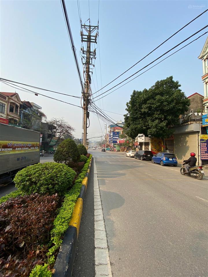 Bán căn nhà 2.5 tầng mặt đường trần phú liên bảo vĩnh yên sẵn cho thuê 10tr/tháng