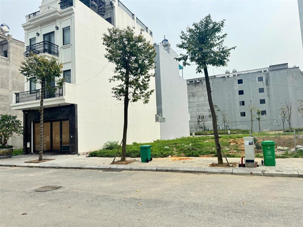 Bán lô đất nền khu đô thị bắc đầm vạc vĩnh yên băng 2 đường kim ngọc