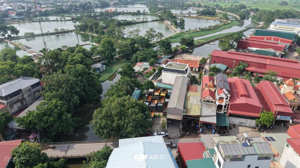 Bán lô đất mặt chính tl303 làng nghề tề lỗ yên lạc 1 mặt view kênh siêu thoáng