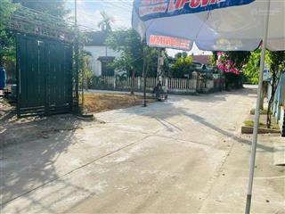 Lô góc cách đường quốc lộ 14b 100m  đường 7m5 đẹp kinh doanh tốt