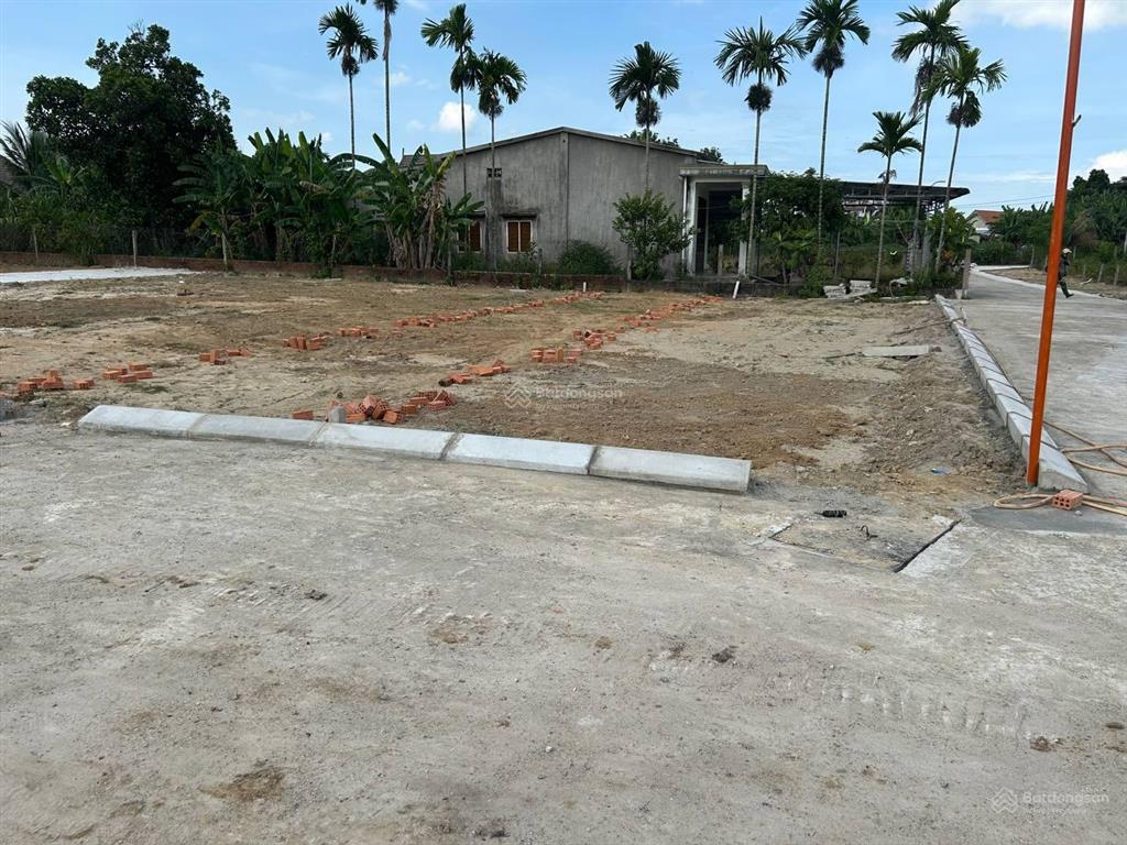 Giá 9xxtr sở hữu lô đất nền hòa tiến mới, đường 5m thời điểm giá rẻ