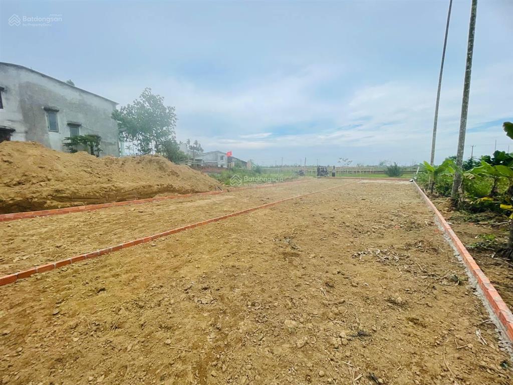 Đất ven đà nẵng gần quốc lộ 1a  thuận tiện di chuyển giá chỉ 690tr/lô