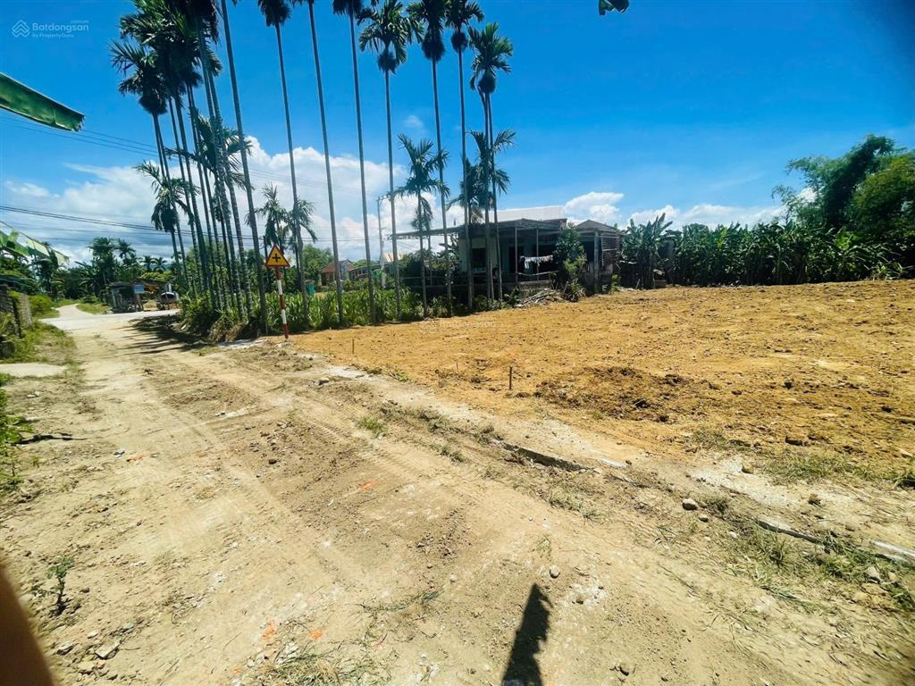 Đất nền điện hồng  điện bàn tây  dt đất ở hết khu dân cư đông chỉ 670tr