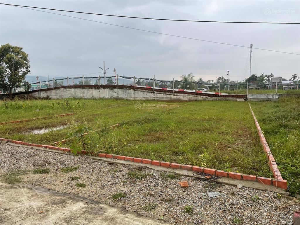 Đất hòa vang  lô 140m2  giá tốt thời điểm này 890tr khu đất sạch sẽ, dân cư hiện hữu