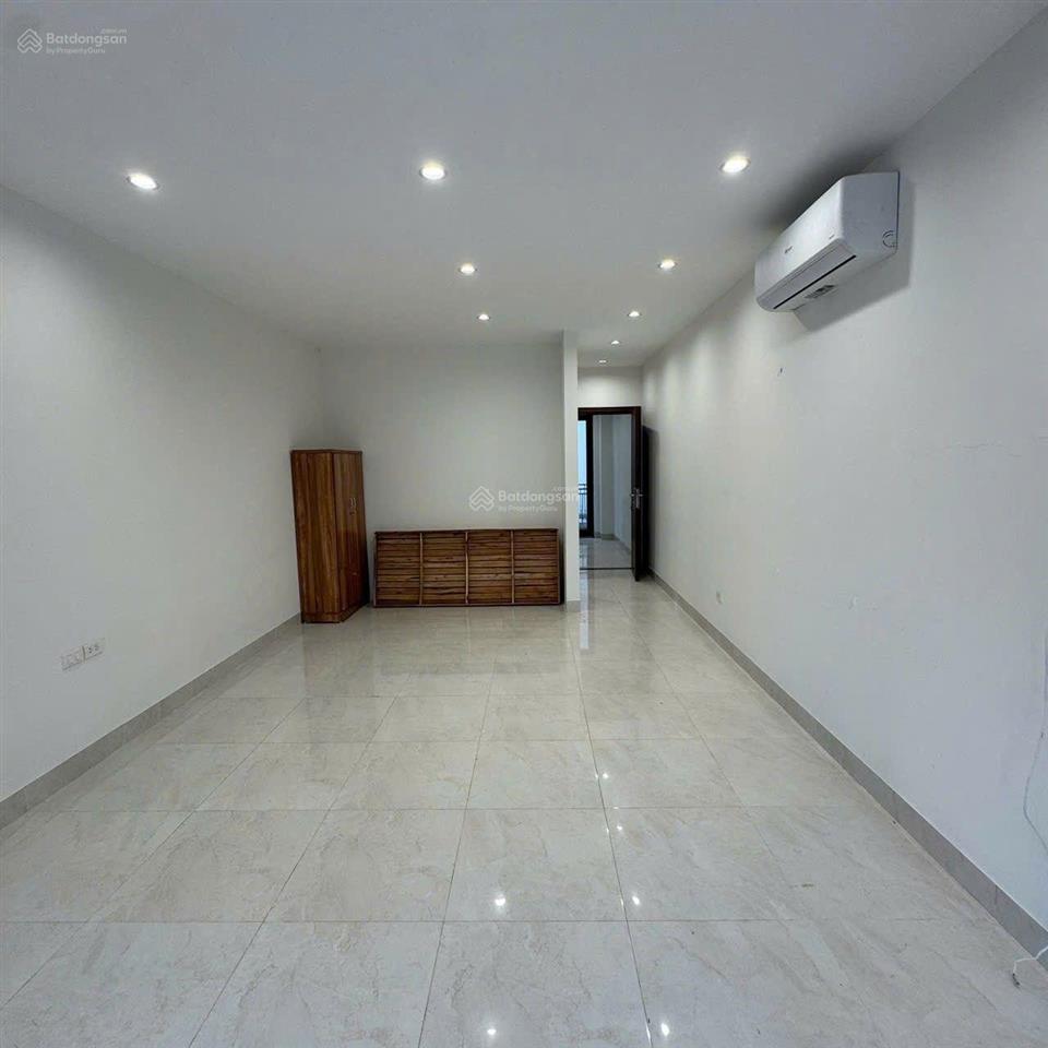 Hoàn thiện 5 tầng có thang máy tại vinhomes ocean park 2