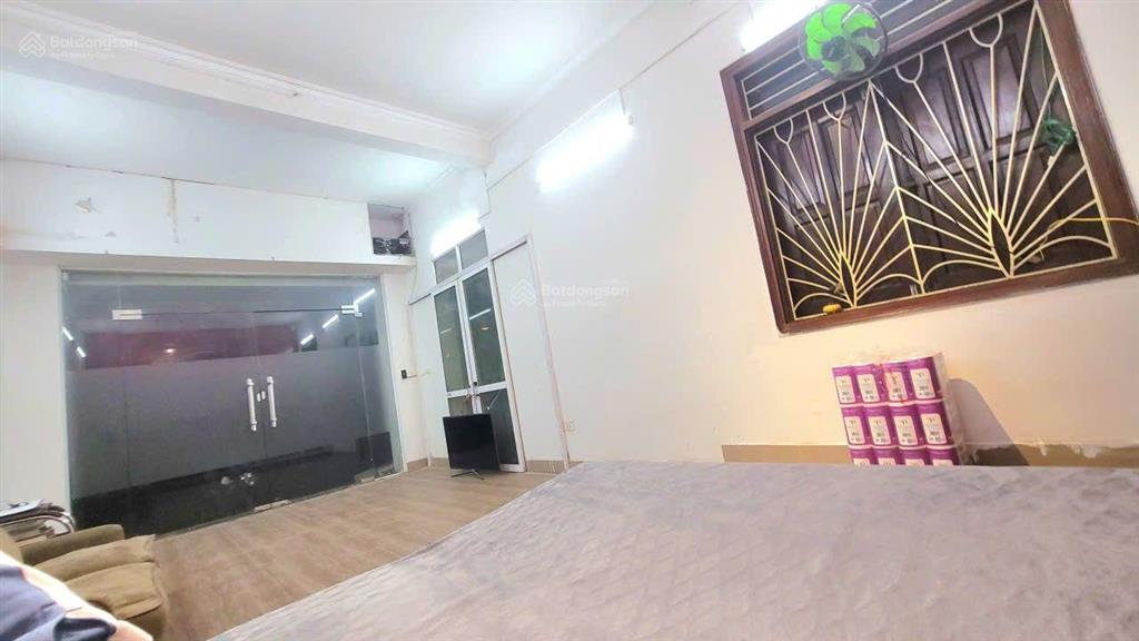 Cho thuê kho hoặc văn phòng tại ngõ 989 tam trinh yên sở hoàng mai hà nội