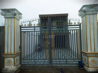 Nhà vườn 330m2 full thổ cư