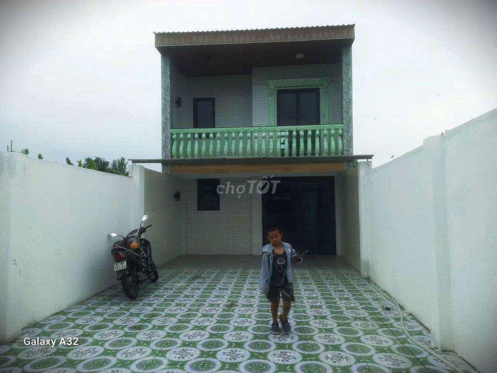 Nhà vườn 330m2 full thổ cư