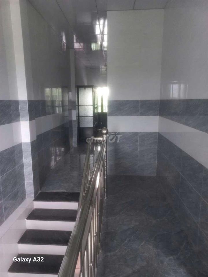 Nhà vườn 330m2 full thổ cư