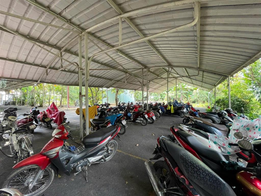 Nhà xưởng 10.000m2 đường hồ văn tắng nhà xưởng đang cho thuê 300 triệu/tháng cần bán