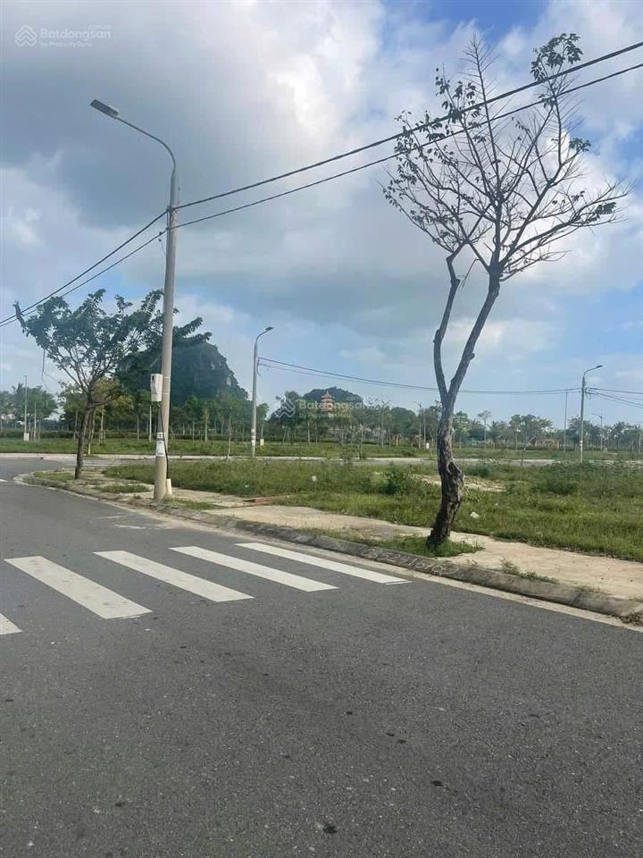 Bán cặp đất đầm sen 200m2, view núi ngũ hành sơn