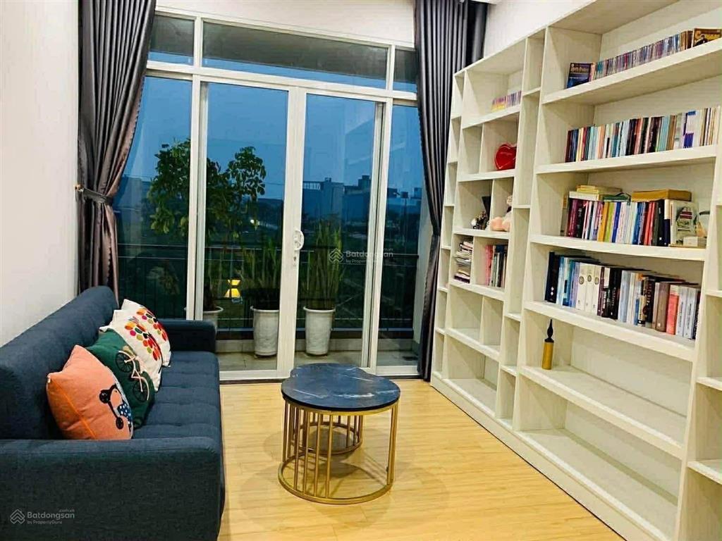 Cho thuê biệt thự 4pn khu nam hoà xuân. có hồ bơi, phòng xông hơi, sân vườn