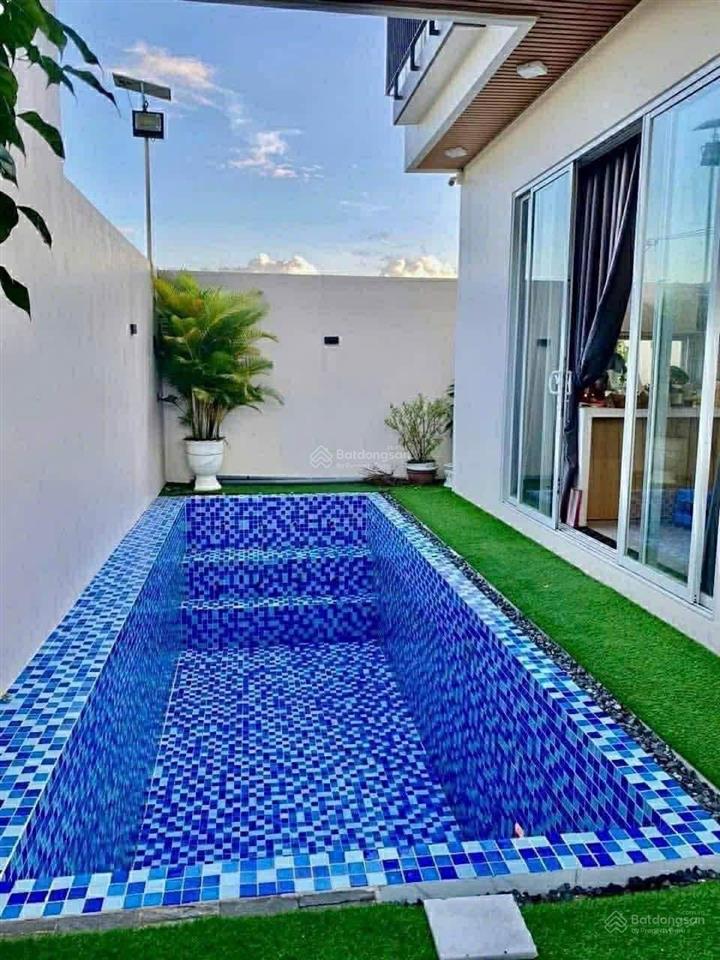 Cho thuê biệt thự 4pn khu nam hoà xuân. có hồ bơi, phòng xông hơi, sân vườn
