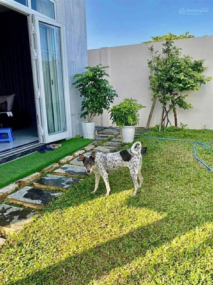 Cho thuê biệt thự 4pn khu nam hoà xuân. có hồ bơi, phòng xông hơi, sân vườn