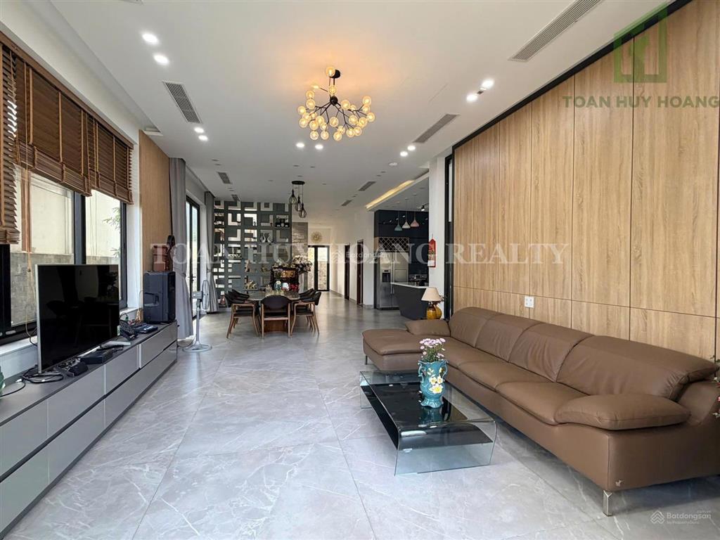 Cho thuê biệt thự 4pn khu euro village 2, full nội thất đẹp