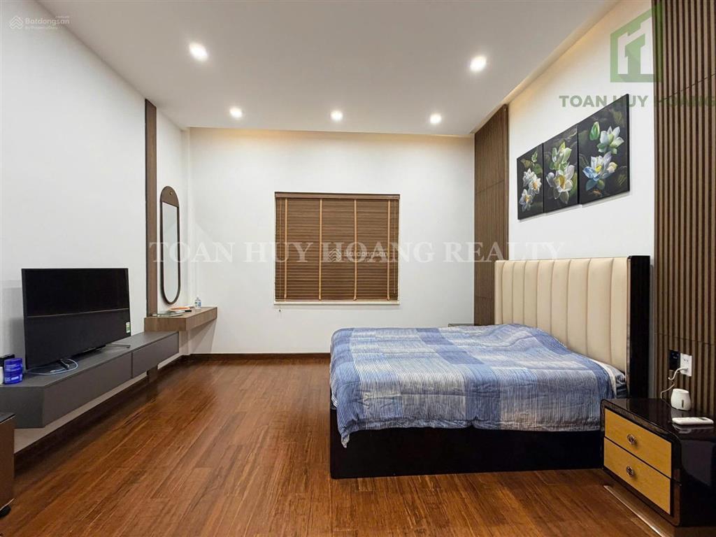 Cho thuê biệt thự 4pn khu euro village 2, full nội thất đẹp