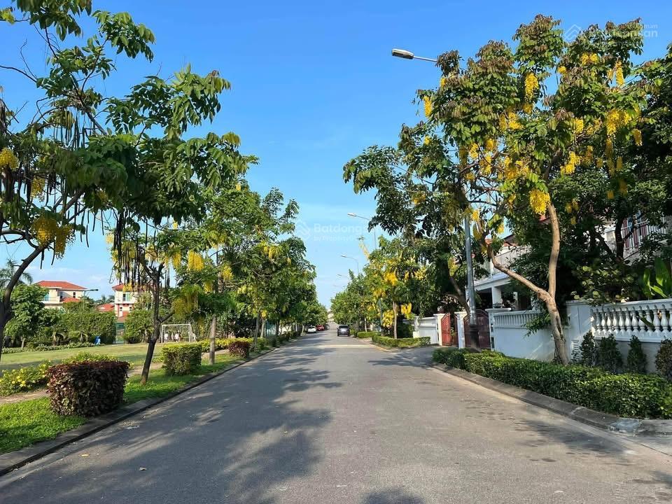 Cho thuê nhà phố 3pn khu phúc lộc viên, có sân vườn