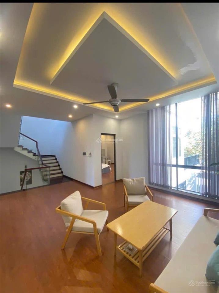 Cho thuê biệt thự sân vườn 3pn khu nam việt á