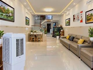 Cho thuê nhà 2,5 tầng mặt tiền bùi trang chước, hòa xuân