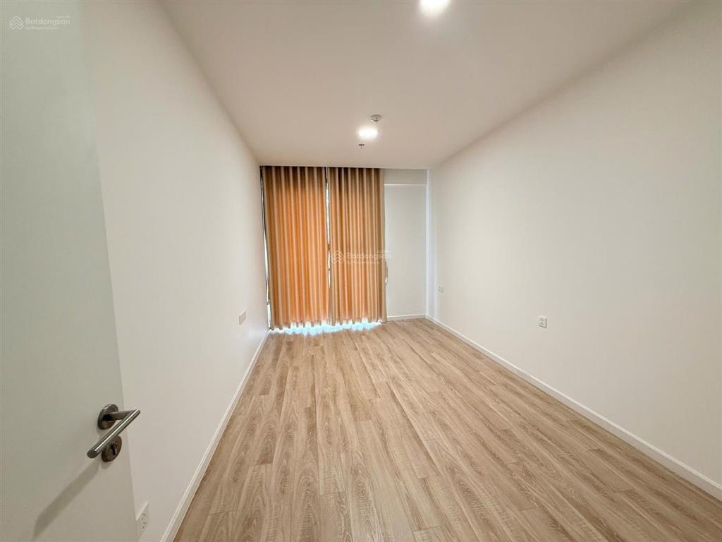Cho thuê 2pn 2wc 83m² urban green ntcb chỉ 13tr/th. view đẹp nhà thoáng mát