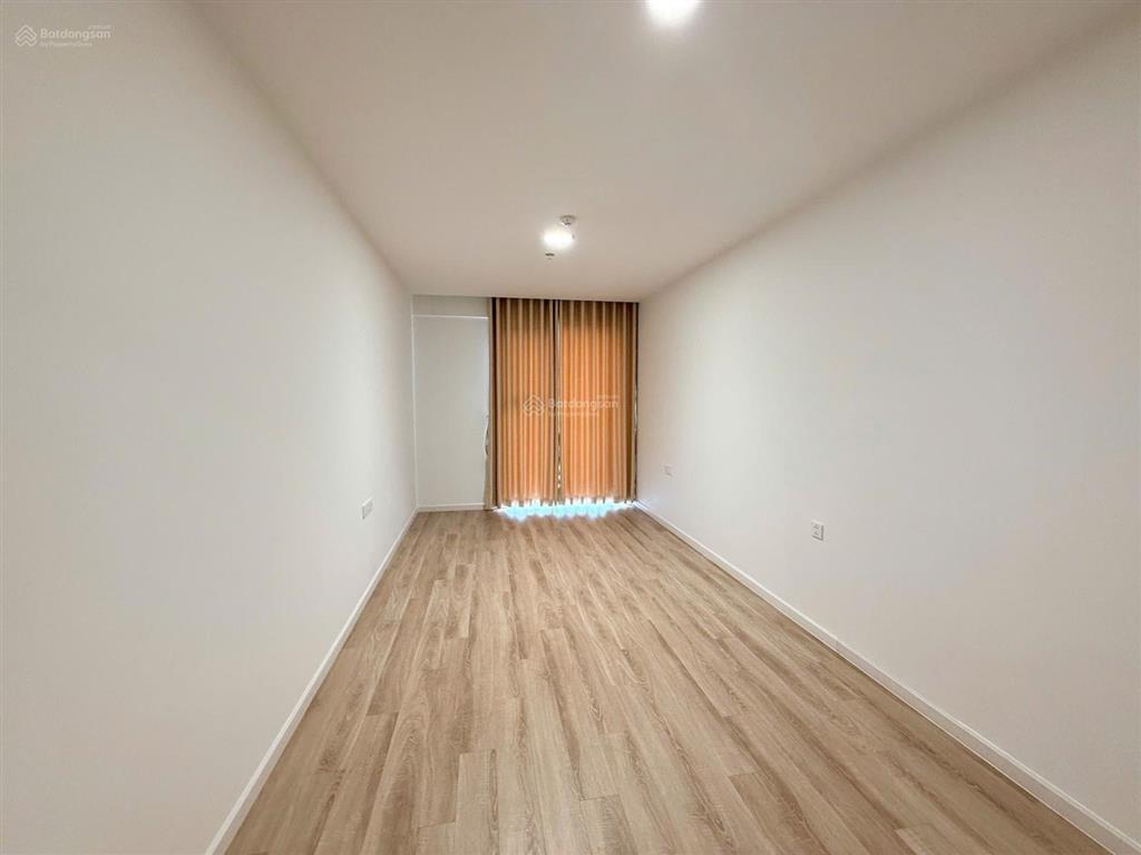 Cho thuê 2pn 2wc 83m² urban green ntcb chỉ 13tr/th. view đẹp nhà thoáng mát