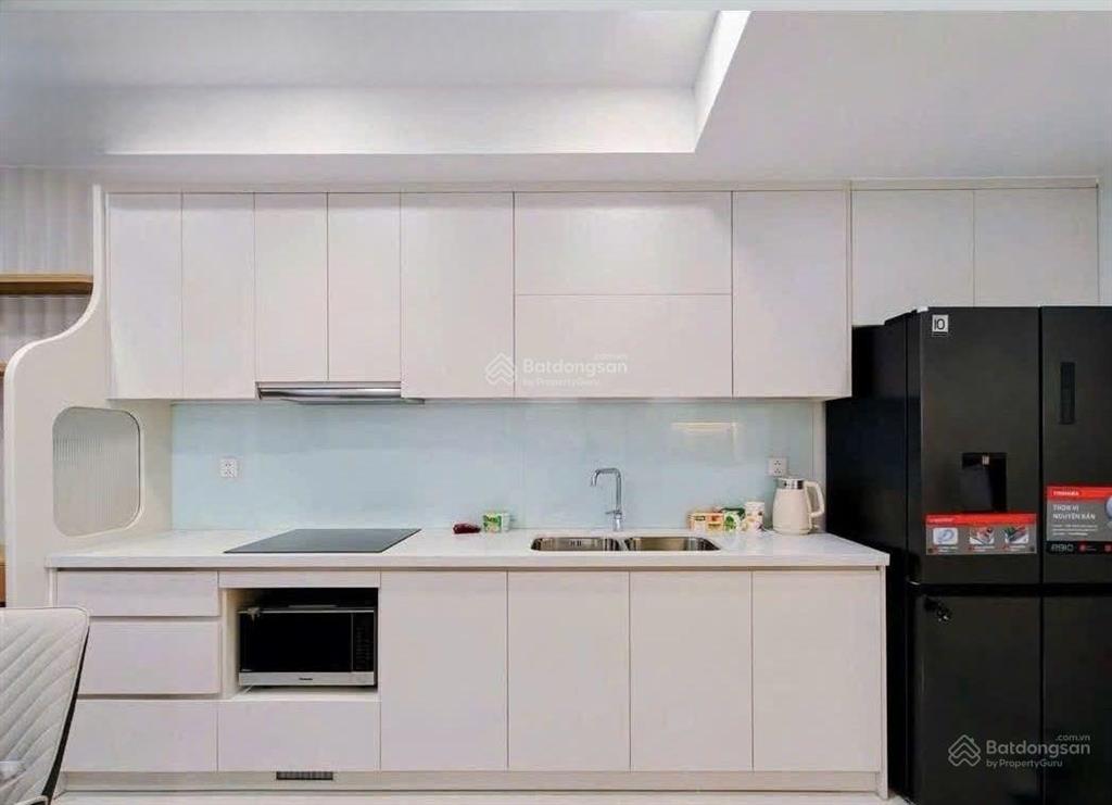 Cho thuê cc urban green, 15 triệu/th, 80m2, 3pn, 2wc, full nội thất tại urban green, thủ đức