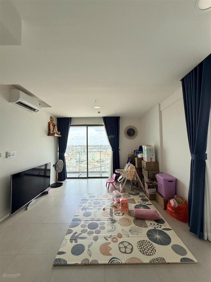 Cho thuê cc urban green, 17 triệu vnd/th, 107m2, 3pn, 2wc, view đẹp, nhanh tay
