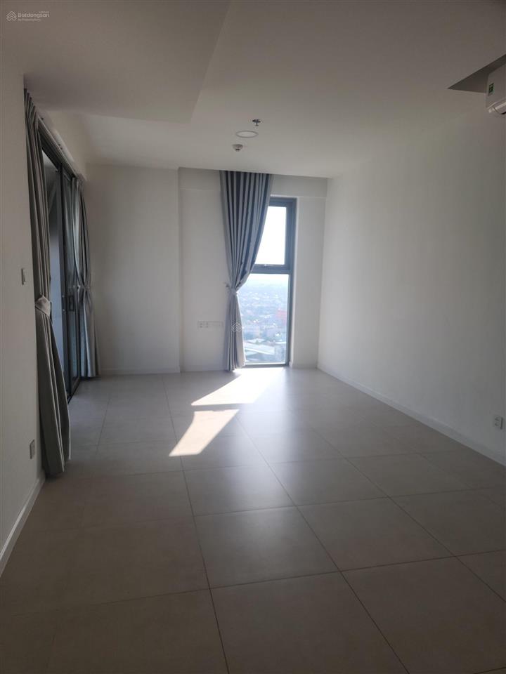 Một căn 2pn 83m2 ntcb giá tốt cần tìm khách mới. rõ ràng giá hời thị trường chỉ 12tr/th