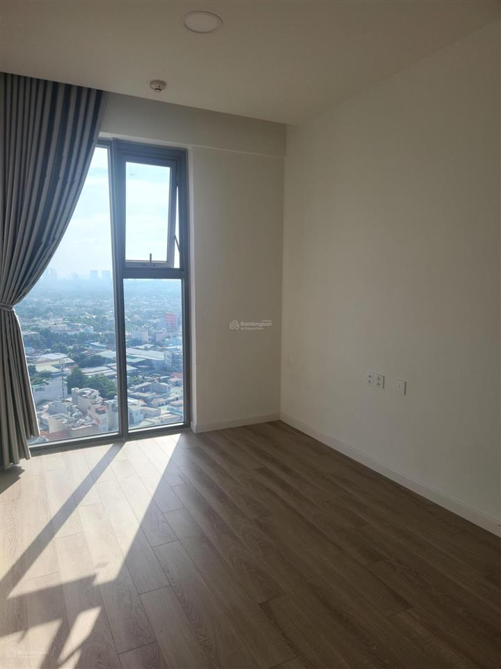 Một căn 2pn 83m2 ntcb giá tốt cần tìm khách mới. rõ ràng giá hời thị trường chỉ 12tr/th