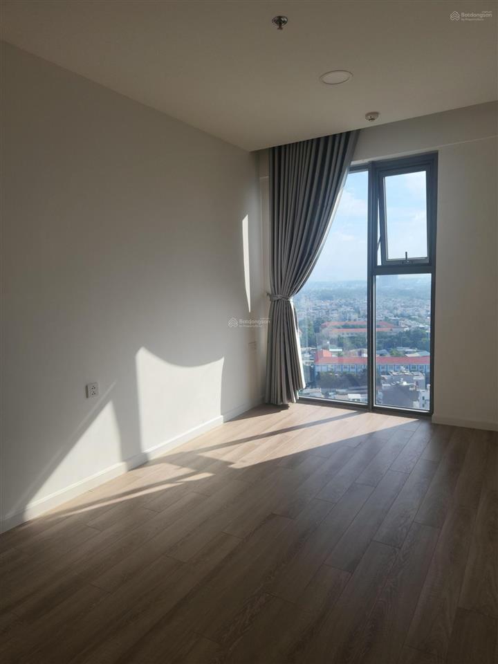 Một căn 2pn 83m2 ntcb giá tốt cần tìm khách mới. rõ ràng giá hời thị trường chỉ 12tr/th