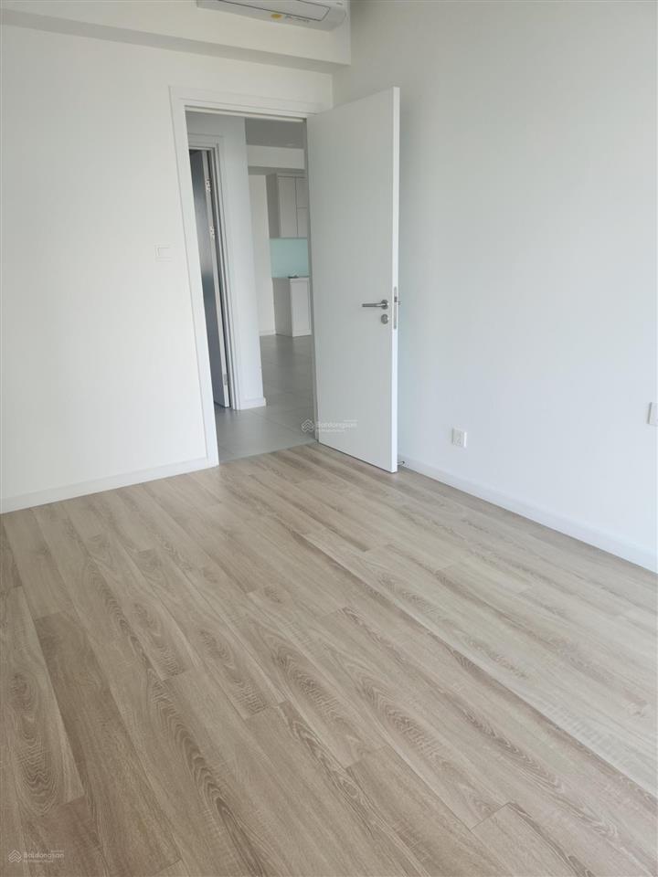 Giá hời 2pn2wc 83m chỉ 5,8 tỷ view đẹp nhà rộng rãi thoáng mát. xem nhà  0915 101 *** e hồng