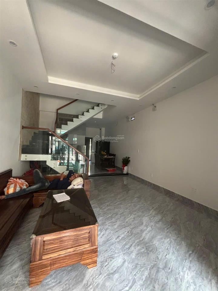Cho thuê nguyên toà căn hộ khu sơn thủy, gần biển  45 triệu  8pn
