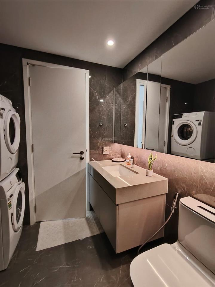 Cần bán căn 2 pn the filmore view sông hàn, full nội thất cao cấp