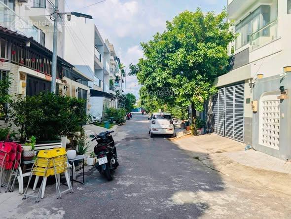 Siêu phẩm nhà phố kdc đào sư tích, nhà bè giá chỉ 10 tỷ