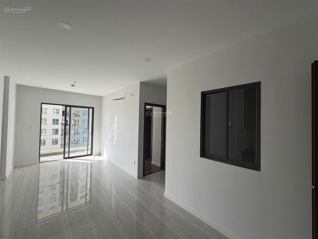 Bán nhanh căn 2pn2wc, tầng thấp view nội khu tháp emerald bcons city, có cam kết thuê 12 triệu