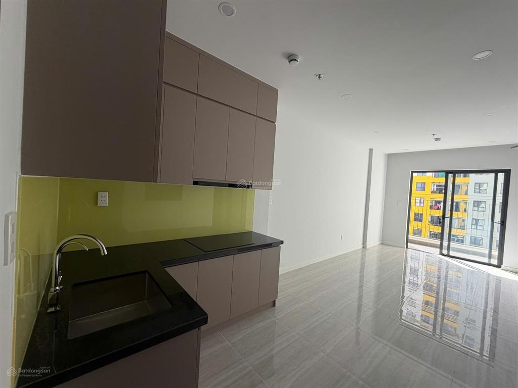 Bán nhanh căn 2pn2wc, tầng thấp view nội khu tháp emerald bcons city, có cam kết thuê 12 triệu